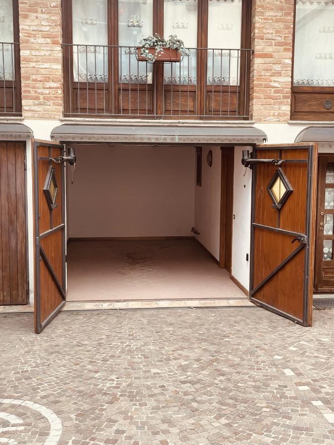 Ferienwohnung Luxury Langhe Loft La Morra Exterior foto